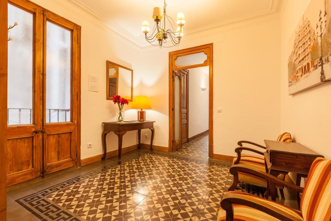 En El Corazon De Barcelona Appartement Buitenkant foto